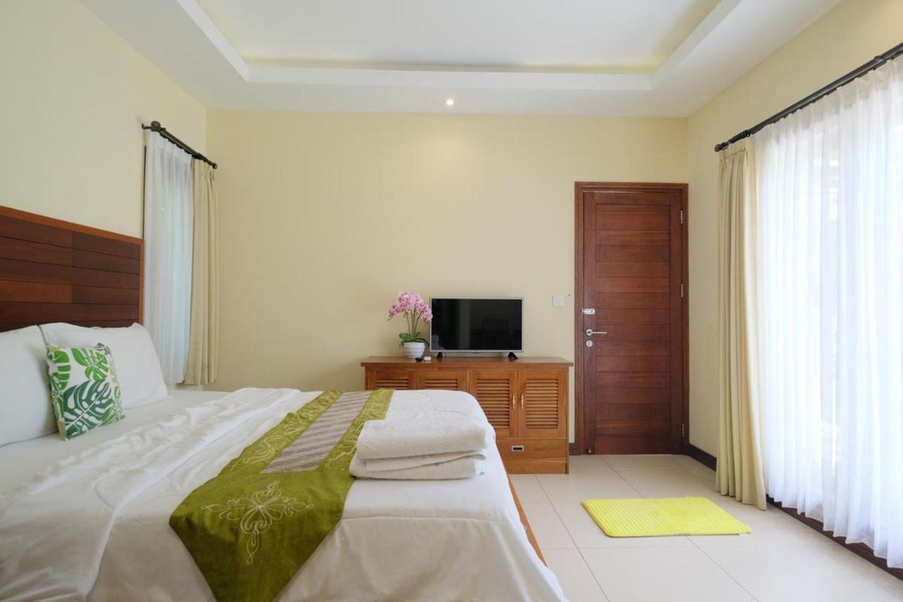 Hotel Dinar Hills Ungasan Esterno foto