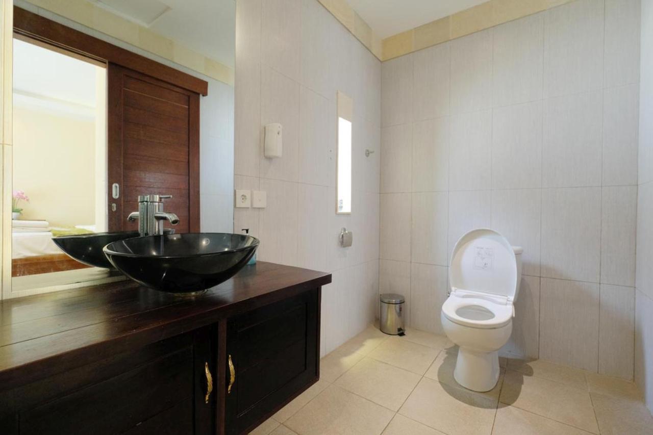 Hotel Dinar Hills Ungasan Esterno foto